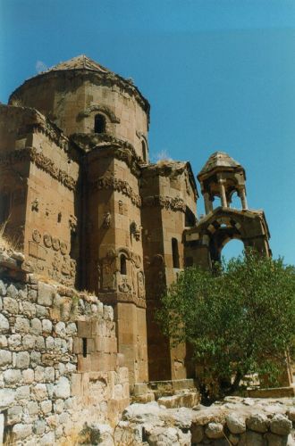 Kurdistan_Akdamar_2.jpg